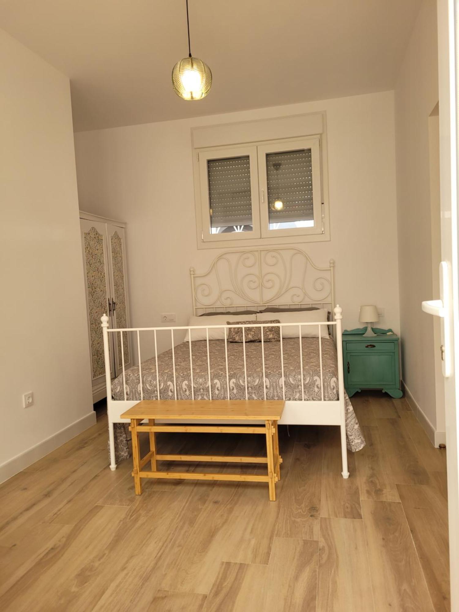 Apartamento Con Wifi, Patio Y Garaje Privado Алькала-де-Гуадаїра Екстер'єр фото