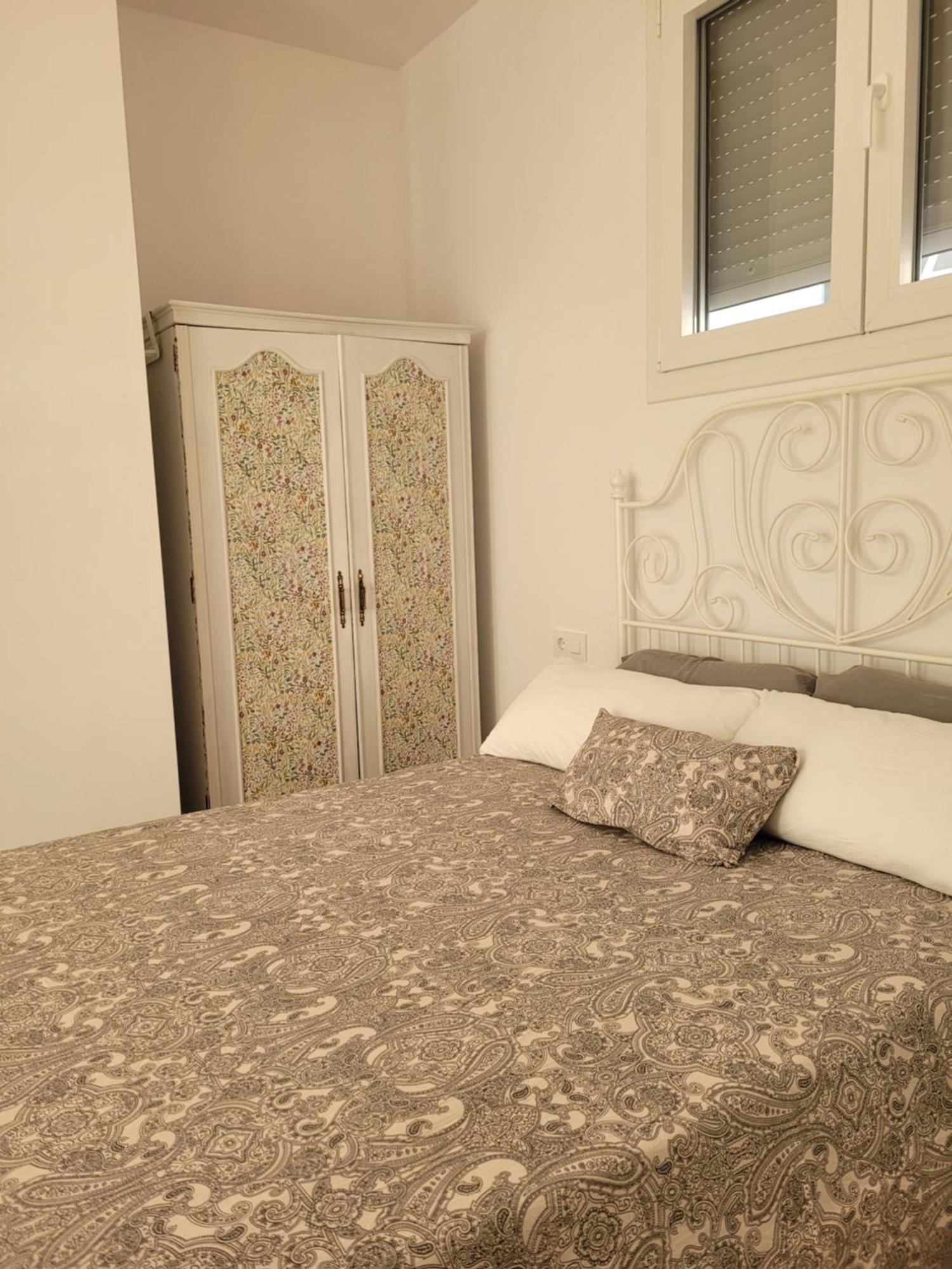 Apartamento Con Wifi, Patio Y Garaje Privado Алькала-де-Гуадаїра Екстер'єр фото